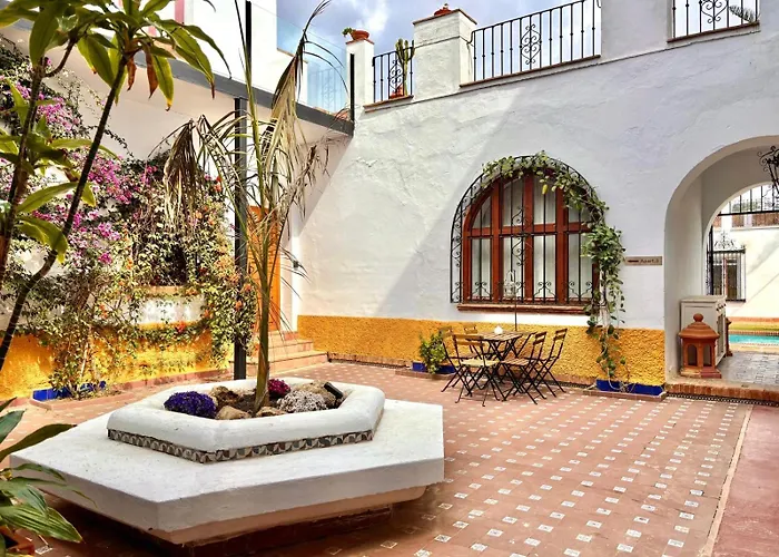 Hacienda Clavero Three Patio *